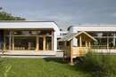 Construction d'un double jardin d'enfants
